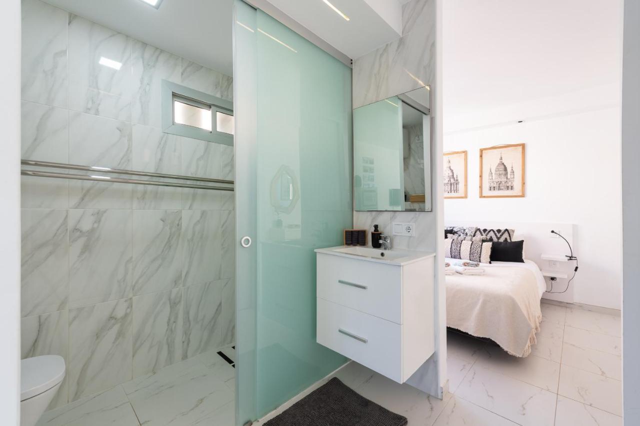 Breeze Sea View Accommodation Las Canteras Las Palmas de Gran Canaria Exterior foto